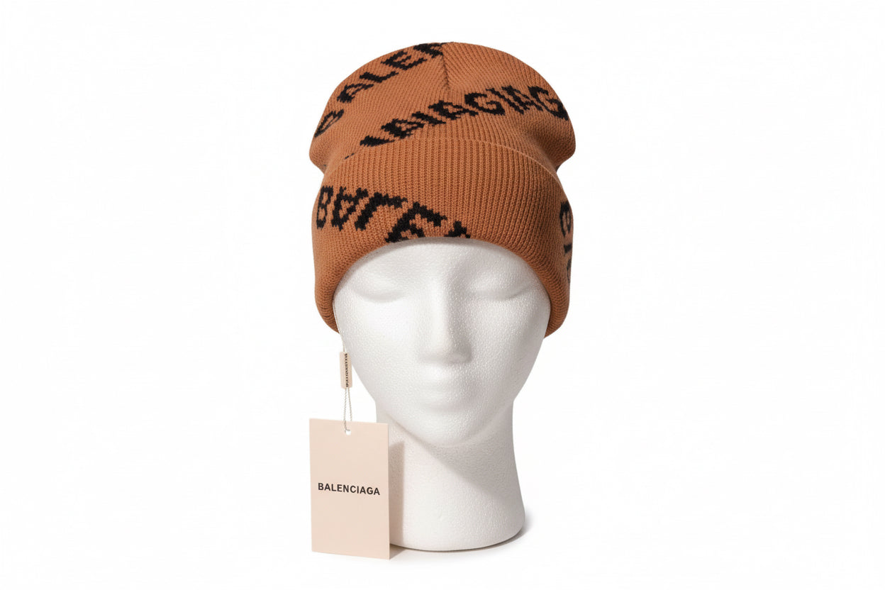 Balenciaga all over black& red Beanie