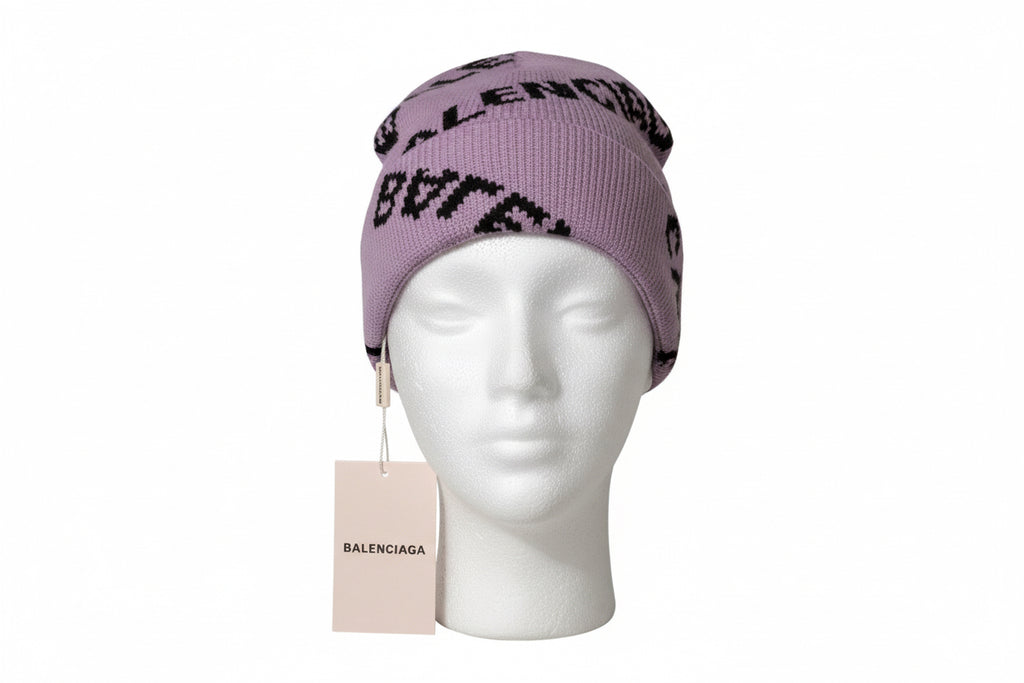 Balenciaga all over black& red Beanie