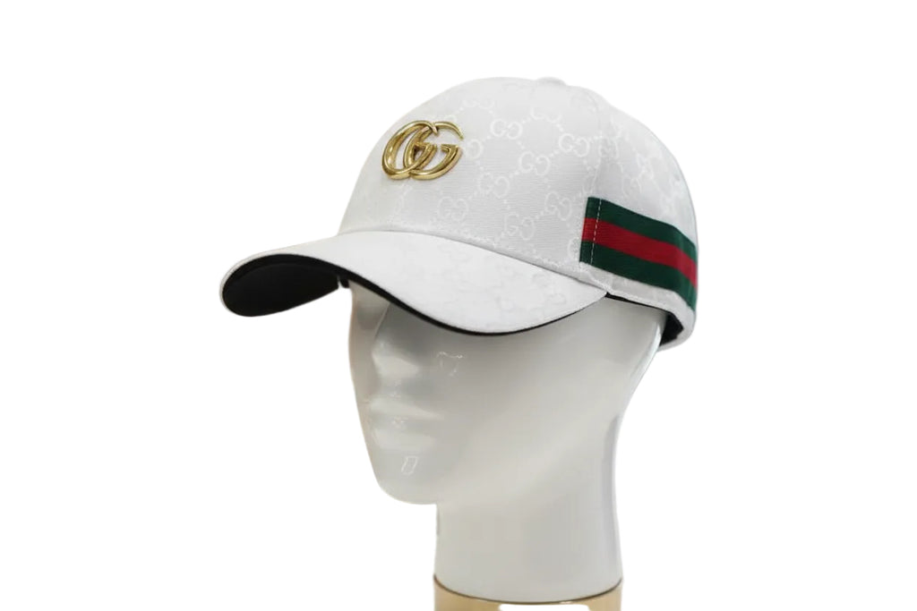 Gucci GG Supreme baseball cap