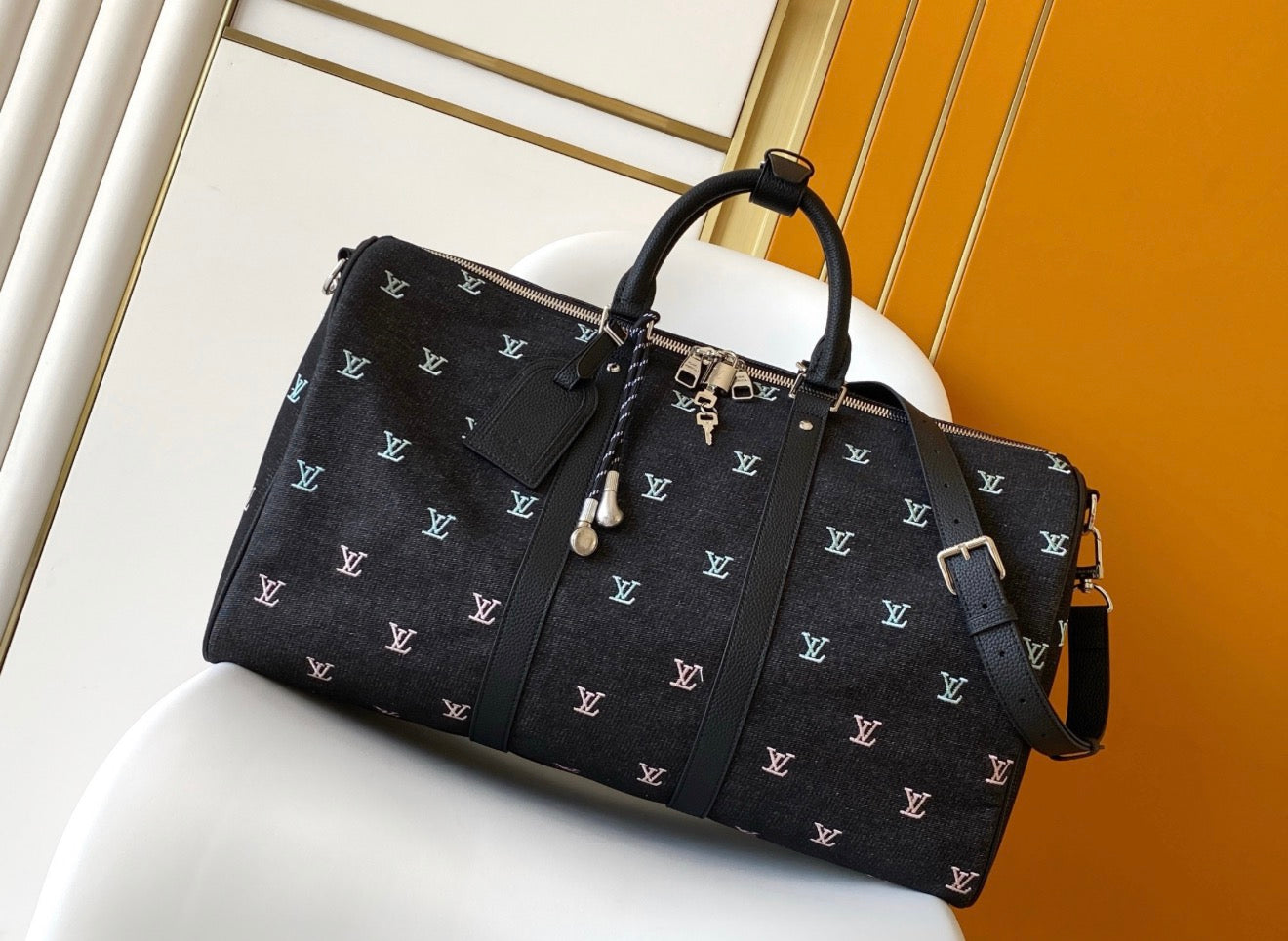 LOUIS VUITTON TRAVEL BAGS