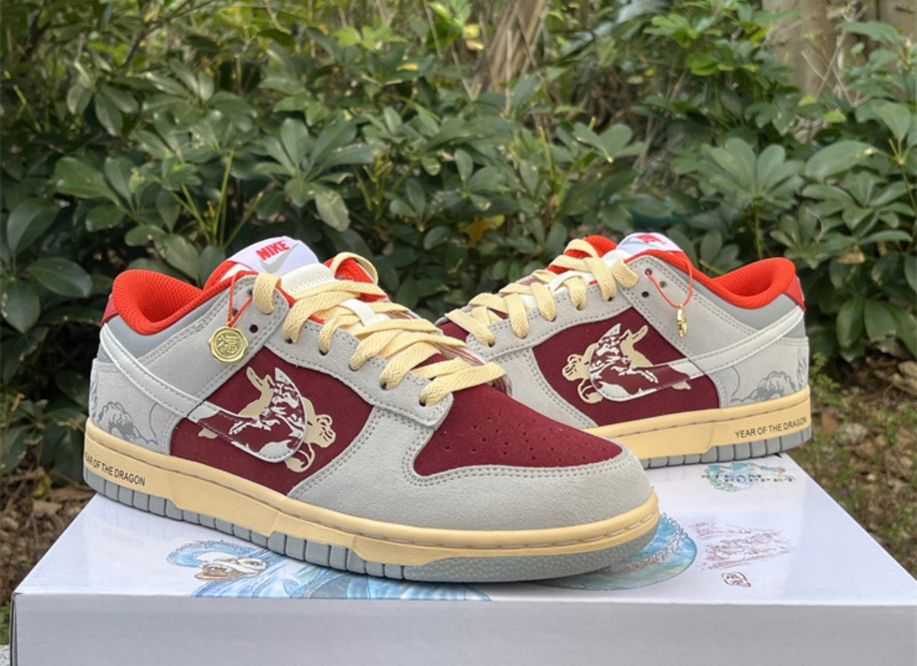 JORDAN 1 LOW TRAVIS SCOTT