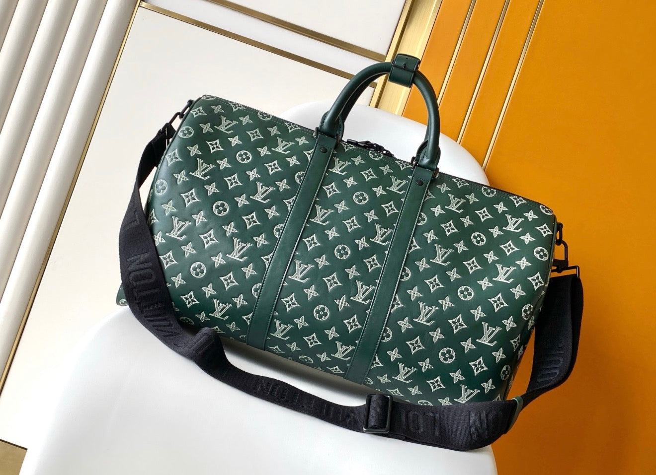 LOUIS VUITTON TRAVEL BAGS