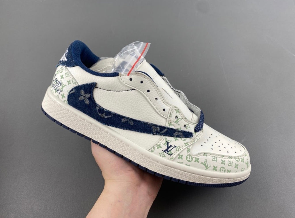 JORDAN 1 LOW TRAVIS SCOTT