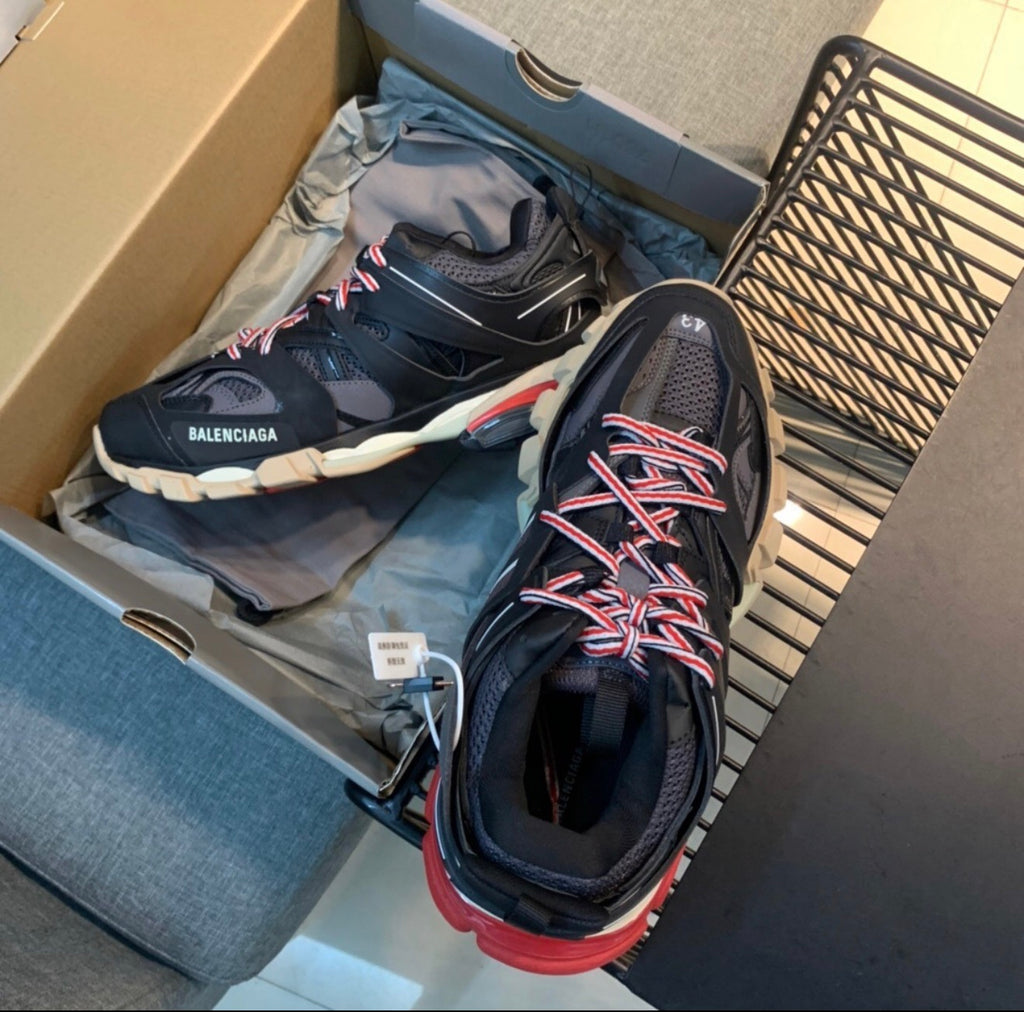 BALENCIAGA SNEAKERS