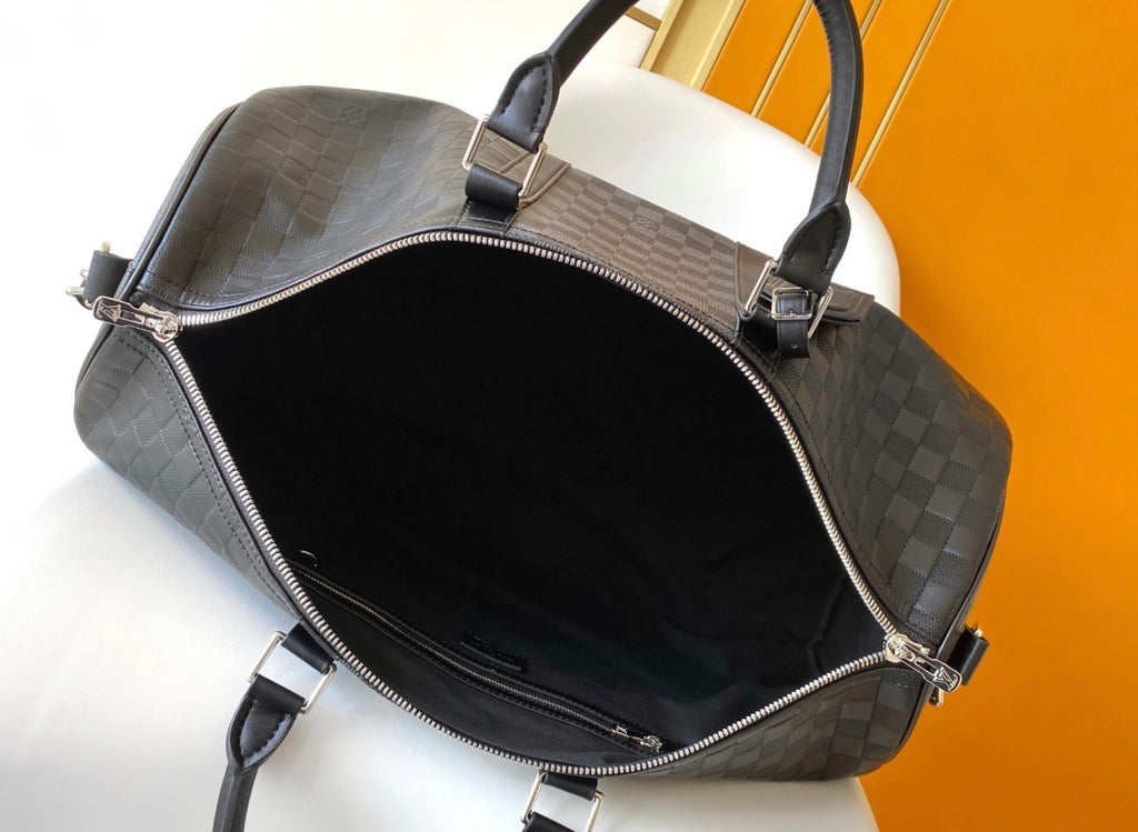 LOUIS VUITTON TRAVEL BAGS