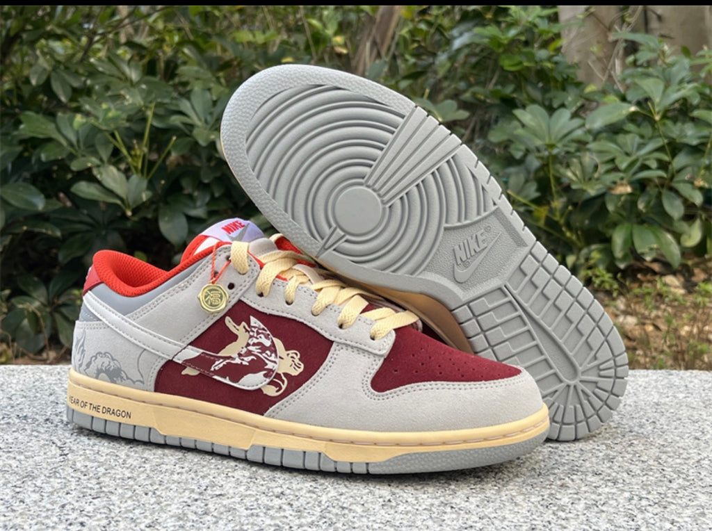 JORDAN 1 LOW TRAVIS SCOTT