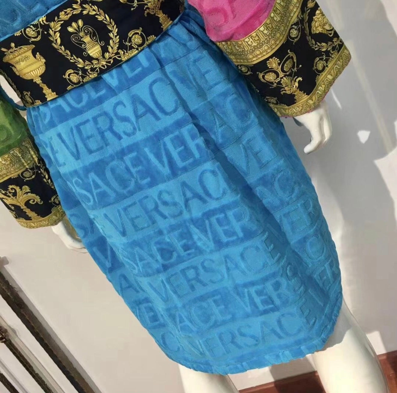 VERSACE ROBE