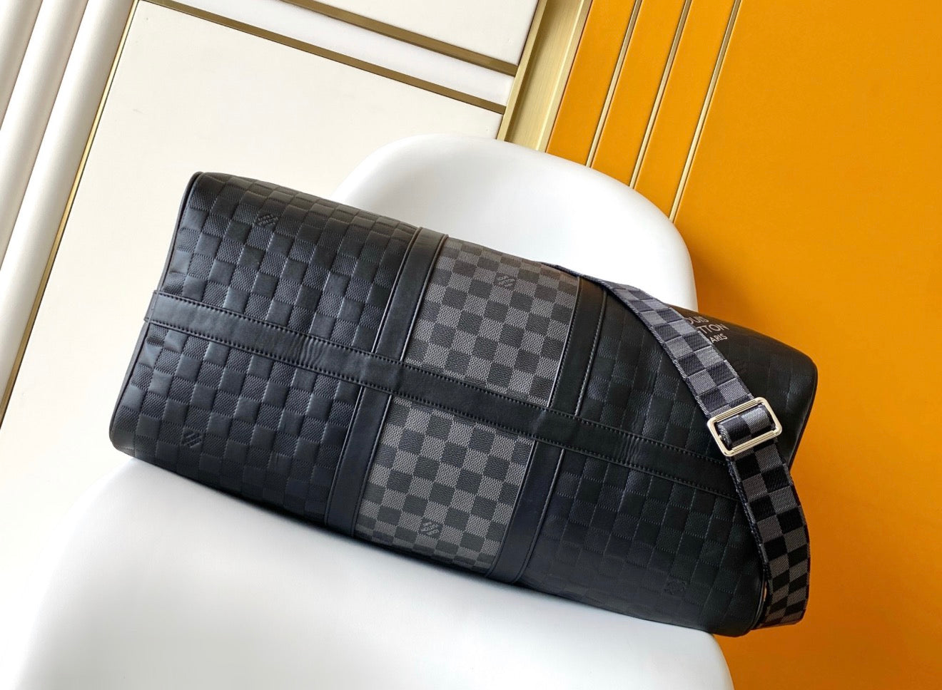 LOUIS VUITTON TRAVEL BAGS