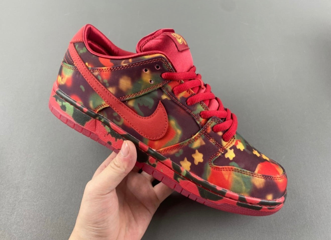 JORDAN 1 LOW TRAVIS SCOTT