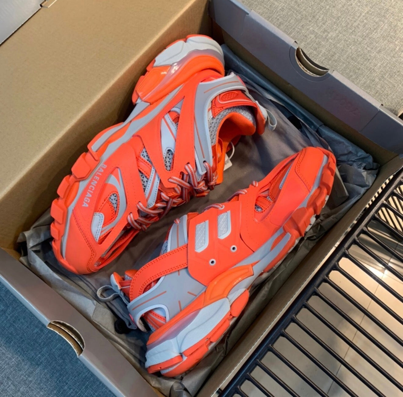 BALENCIAGA SNEAKERS