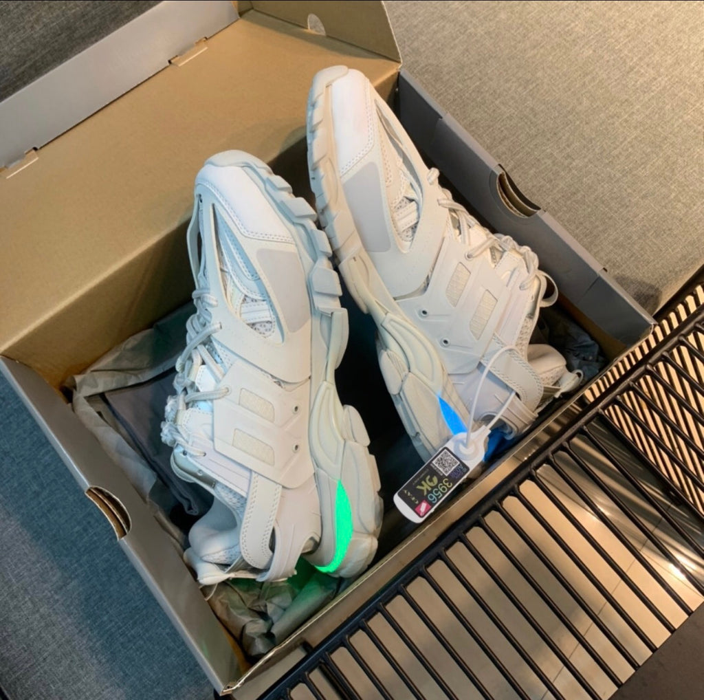 BALENCIAGA SNEAKERS