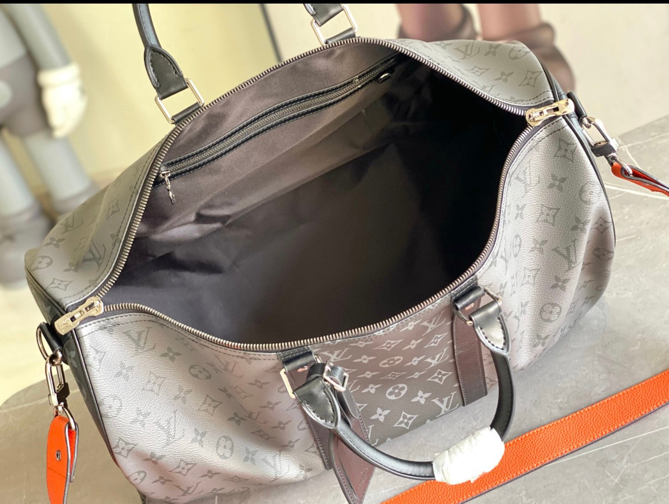 LOUIS VUITTON TRAVEL BAGS