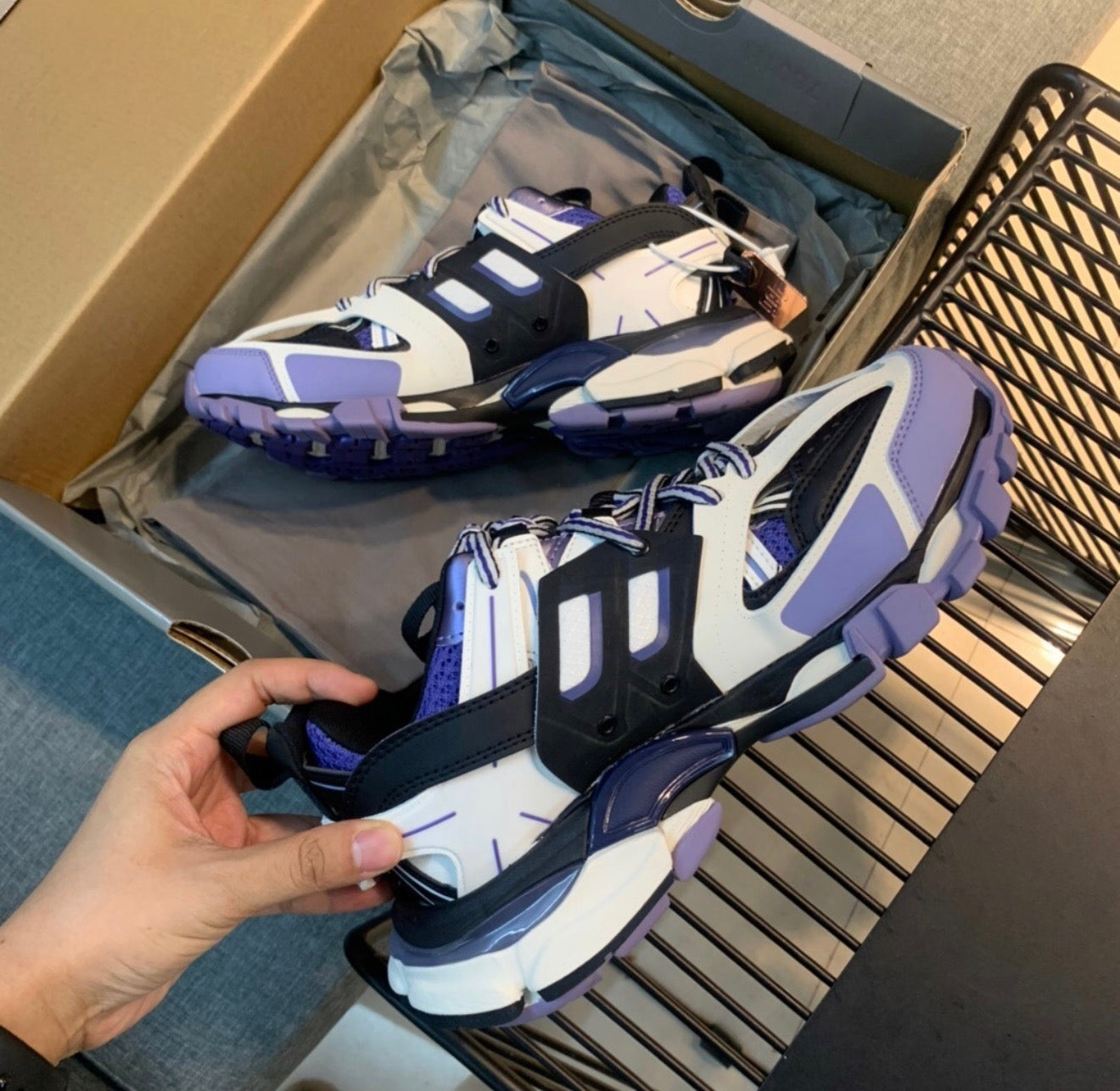 BALENCIAGA SNEAKERS