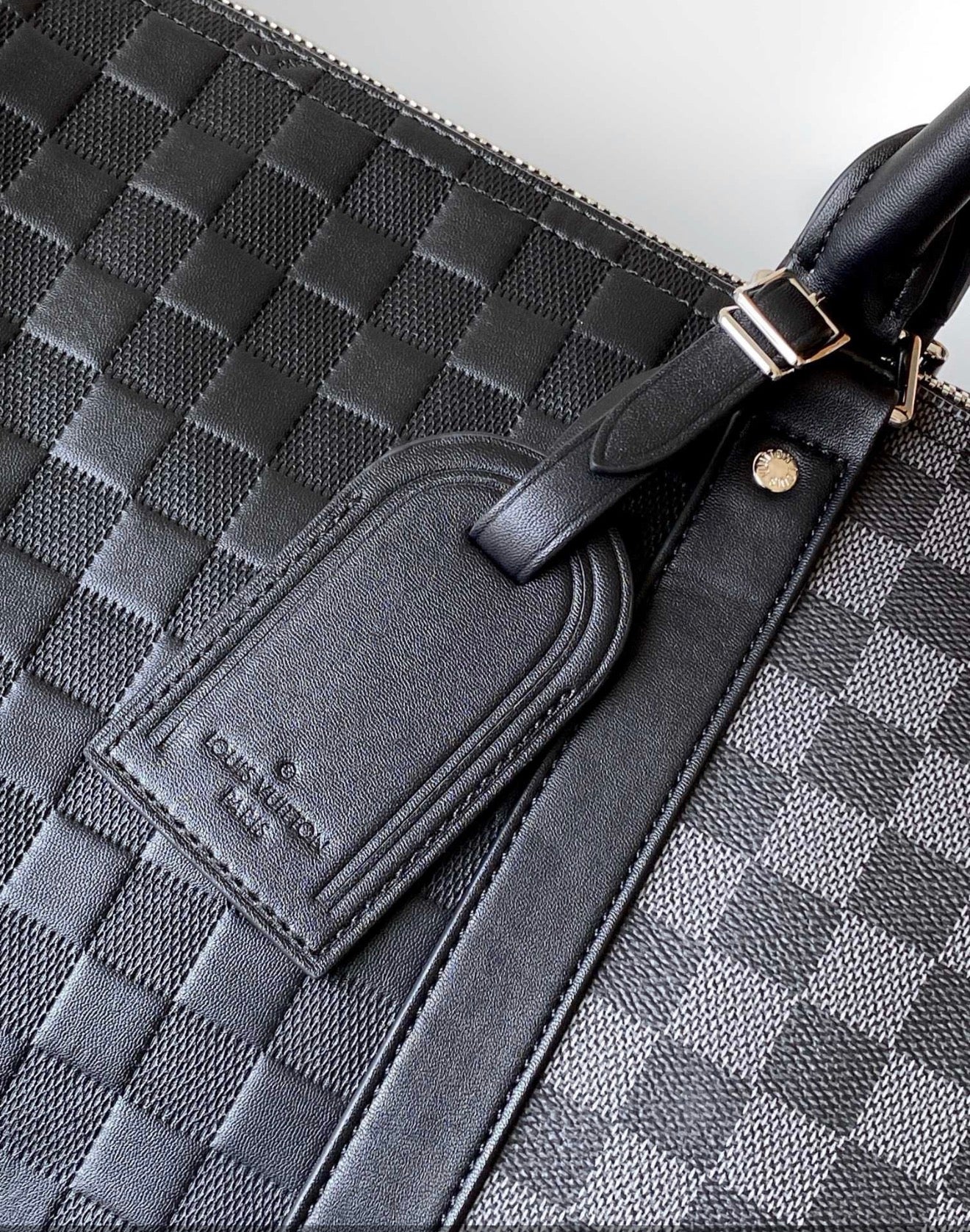LOUIS VUITTON TRAVEL BAGS