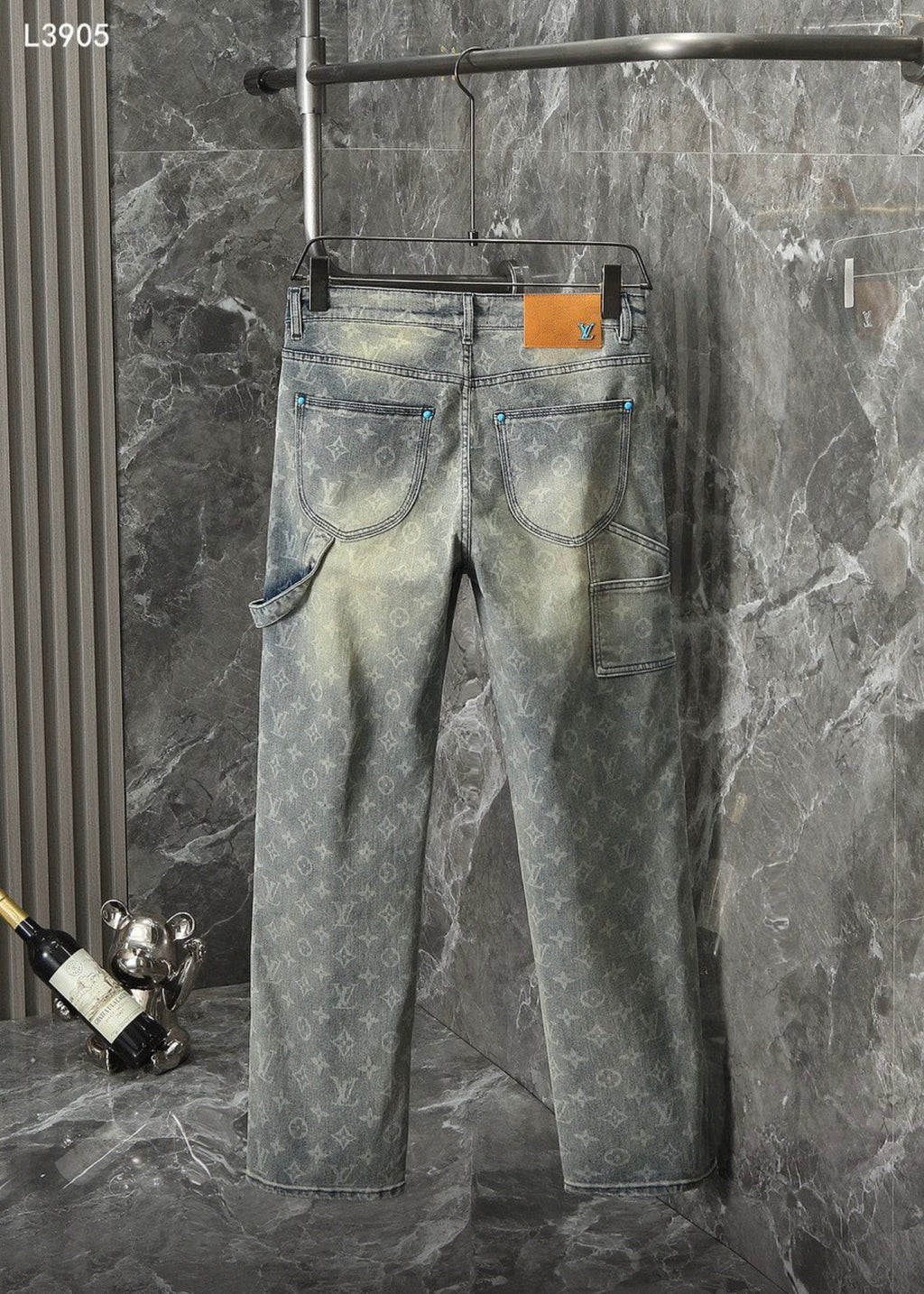 LOUIS VUITTON JEANS (MEN)