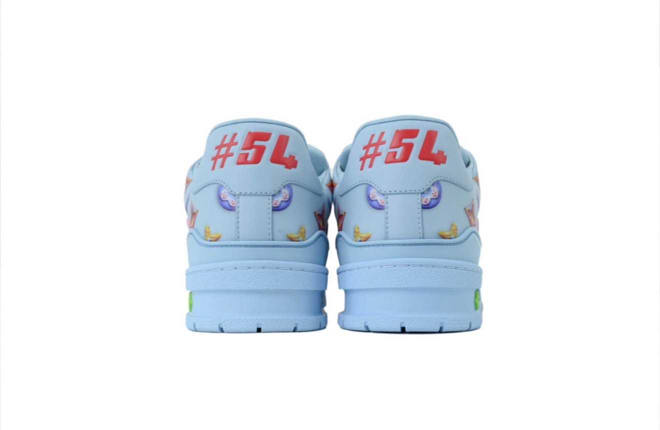 LOUIS VUITTON SNEAKERS (WOMEN)