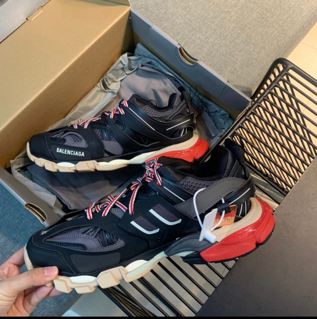 BALENCIAGA SNEAKERS