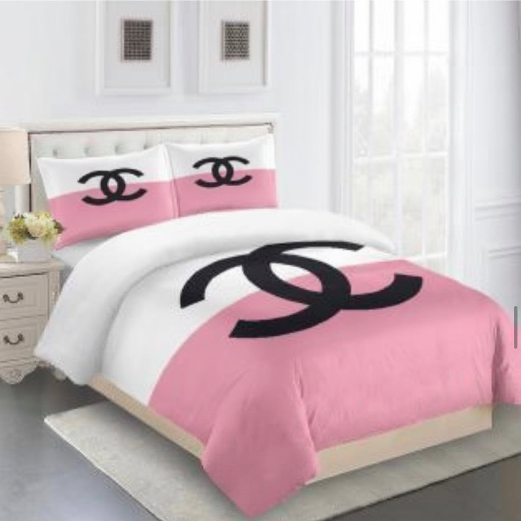 CHANEL COMFORTER SET 3piece set one Duvet cover sheet with 3 pillow cases