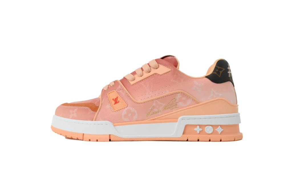 LOUIS VUITTON SNEAKERS (WOMEN)