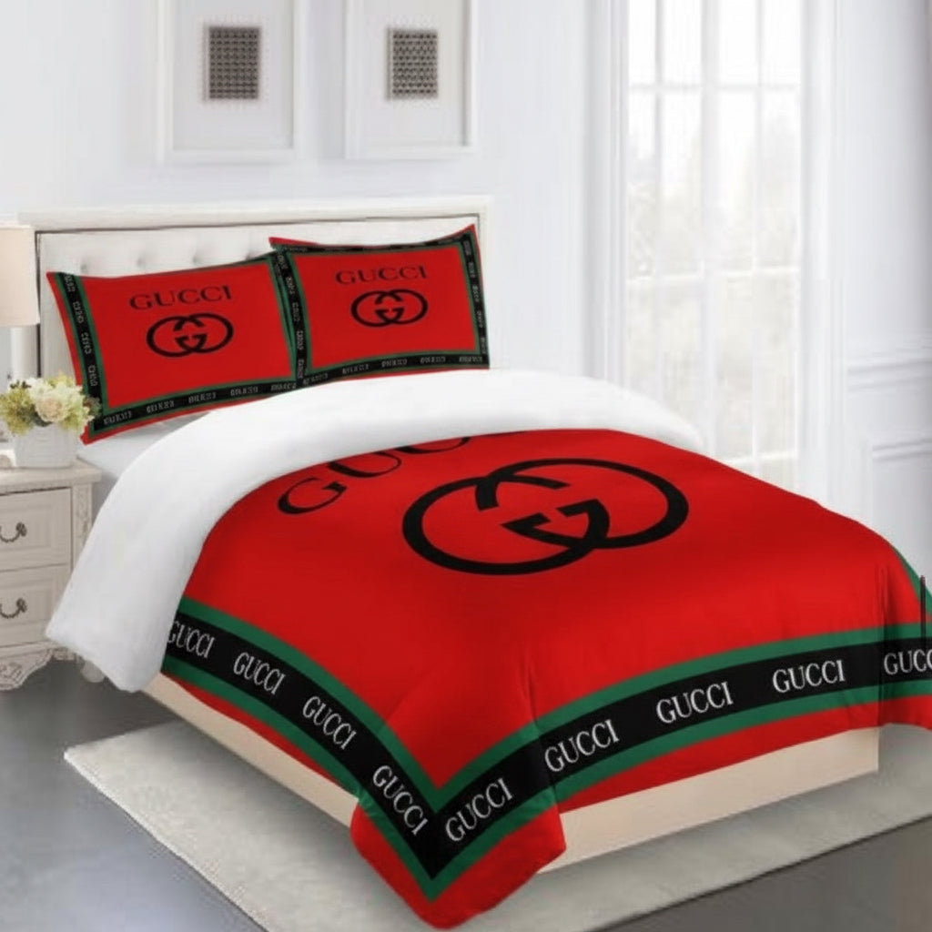 GUCCI COMFORTER BED SET 3piece one duvet cover sheet with 2 pillow cases