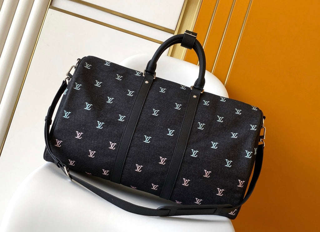LOUIS VUITTON TRAVEL BAGS