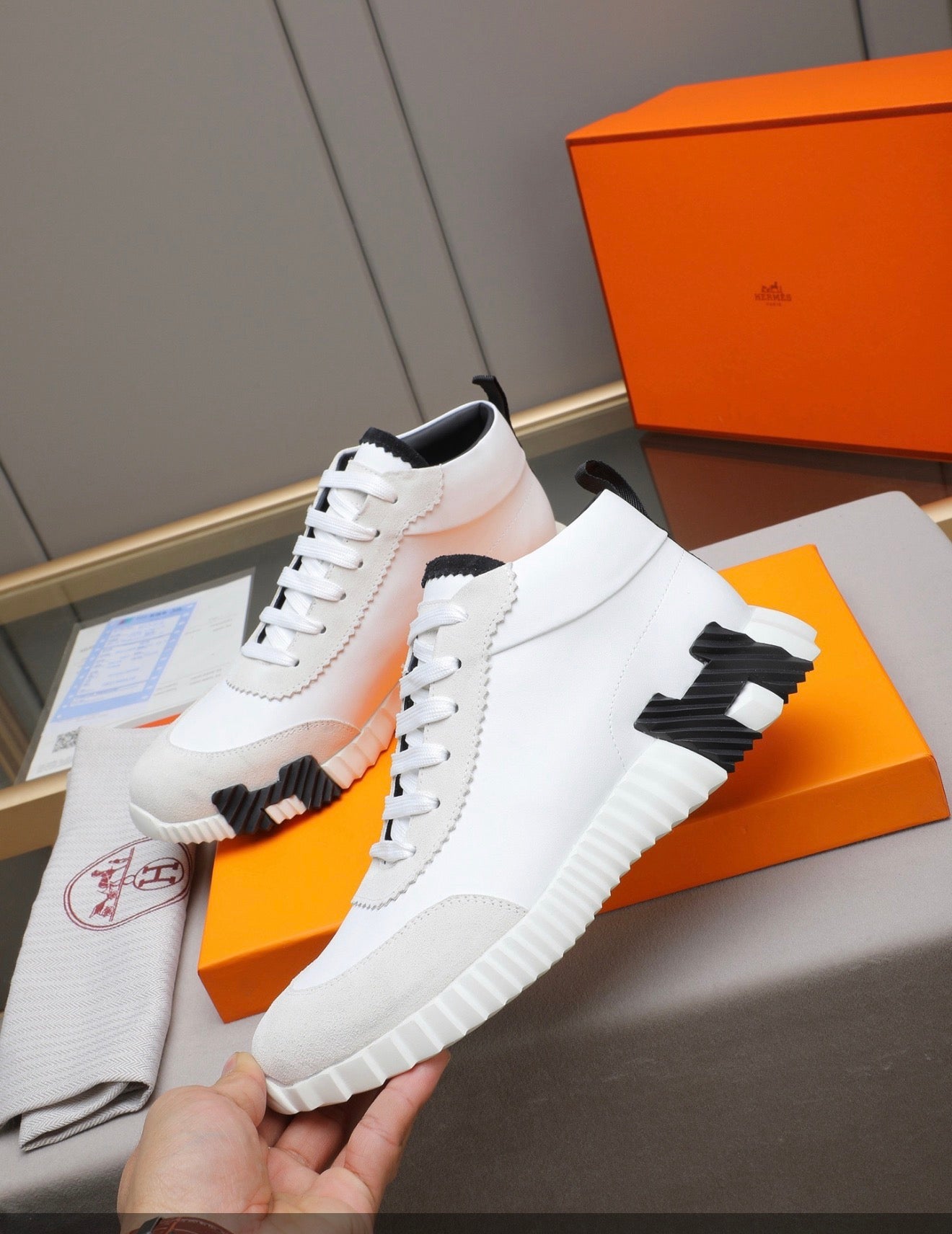 Hermes Bouncing Sneakers 👉👉👉👉👉👉(MEN)👈👈👈👈