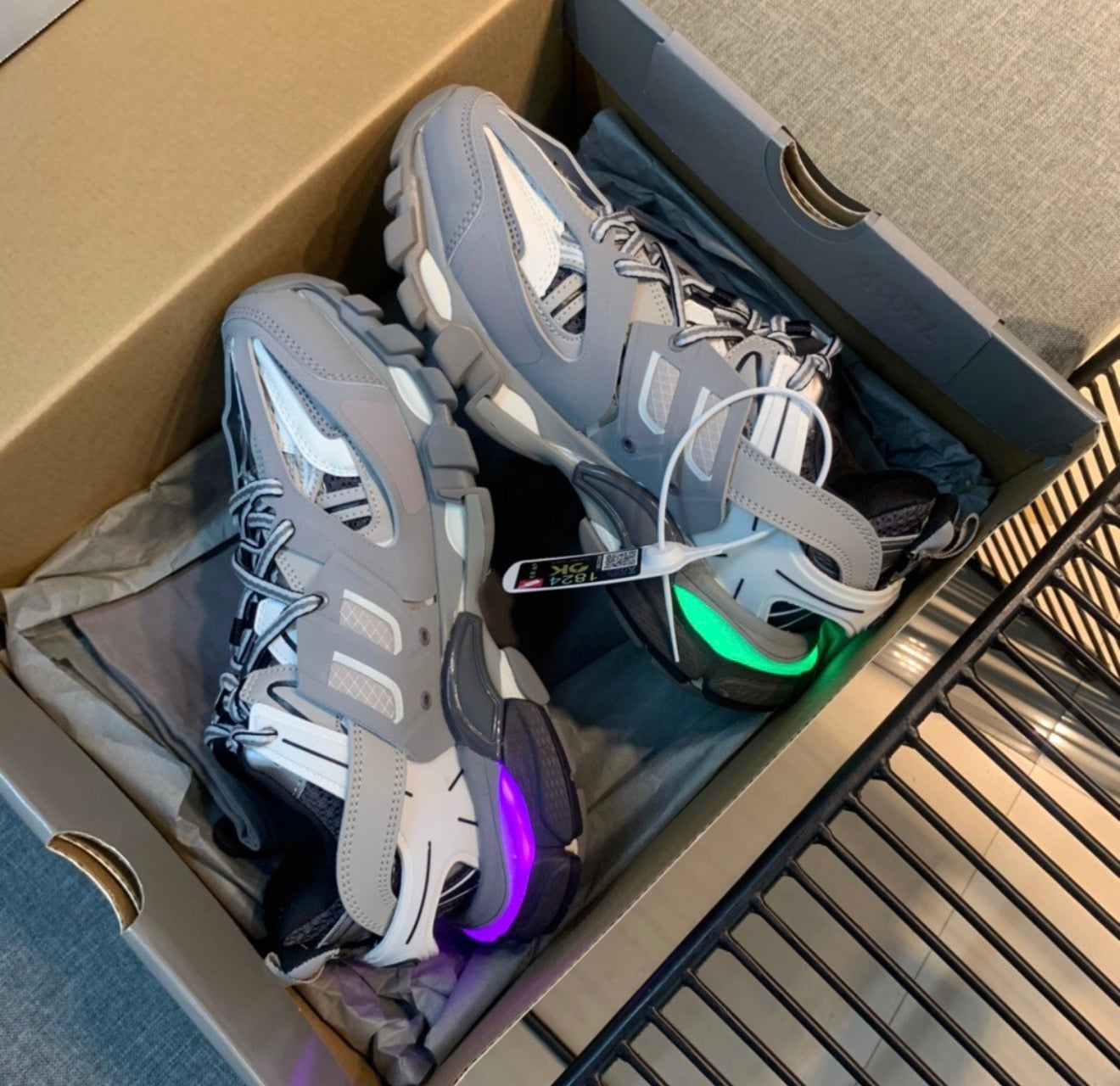 BALENCIAGA SNEAKERS