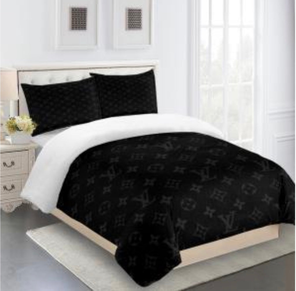 Louis Vuitton COMFORTER  Bed Set one duvet cover sheet with 2 pillow cases