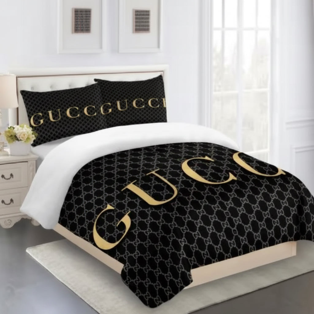 GUCCI COMFORTER BED SET 3piece one duvet cover sheet with 2 pillow cases