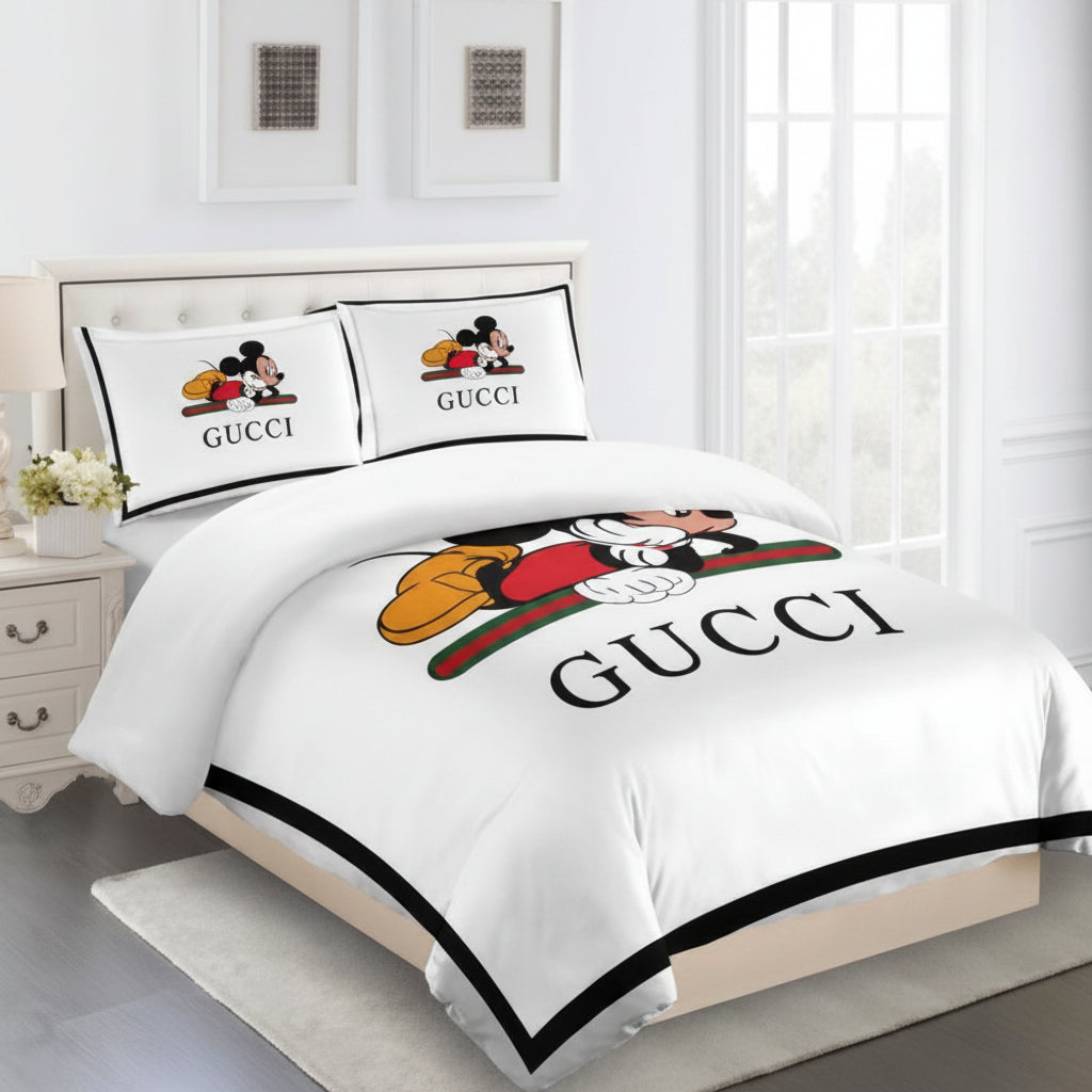GUCCI COMFORTER BED SET 3piece one duvet cover sheet with 2 pillow cases