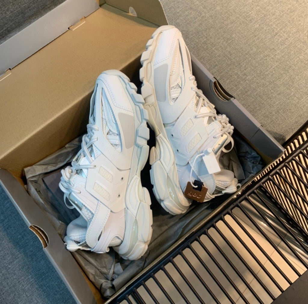 BALENCIAGA SNEAKERS