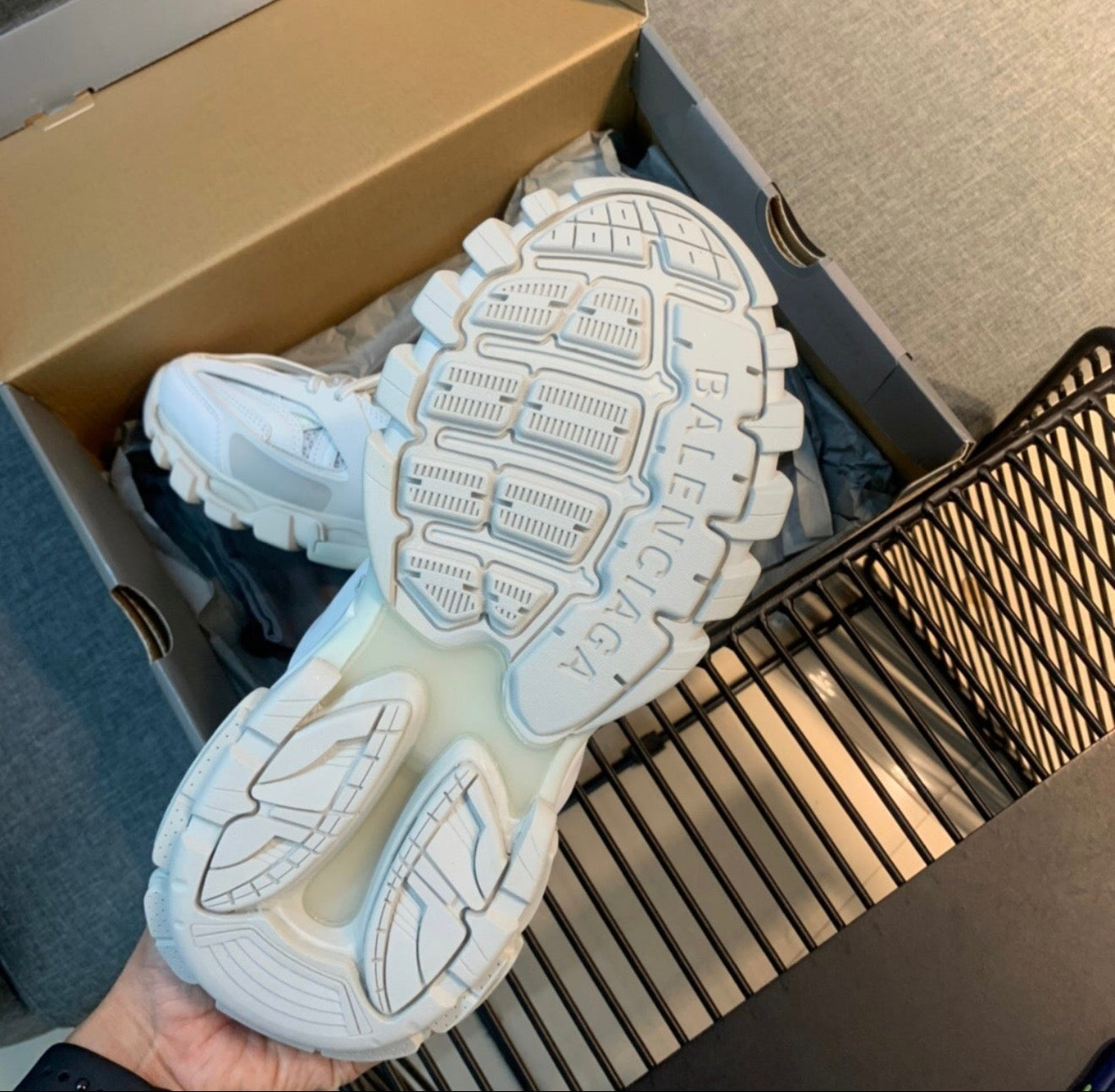 BALENCIAGA SNEAKERS