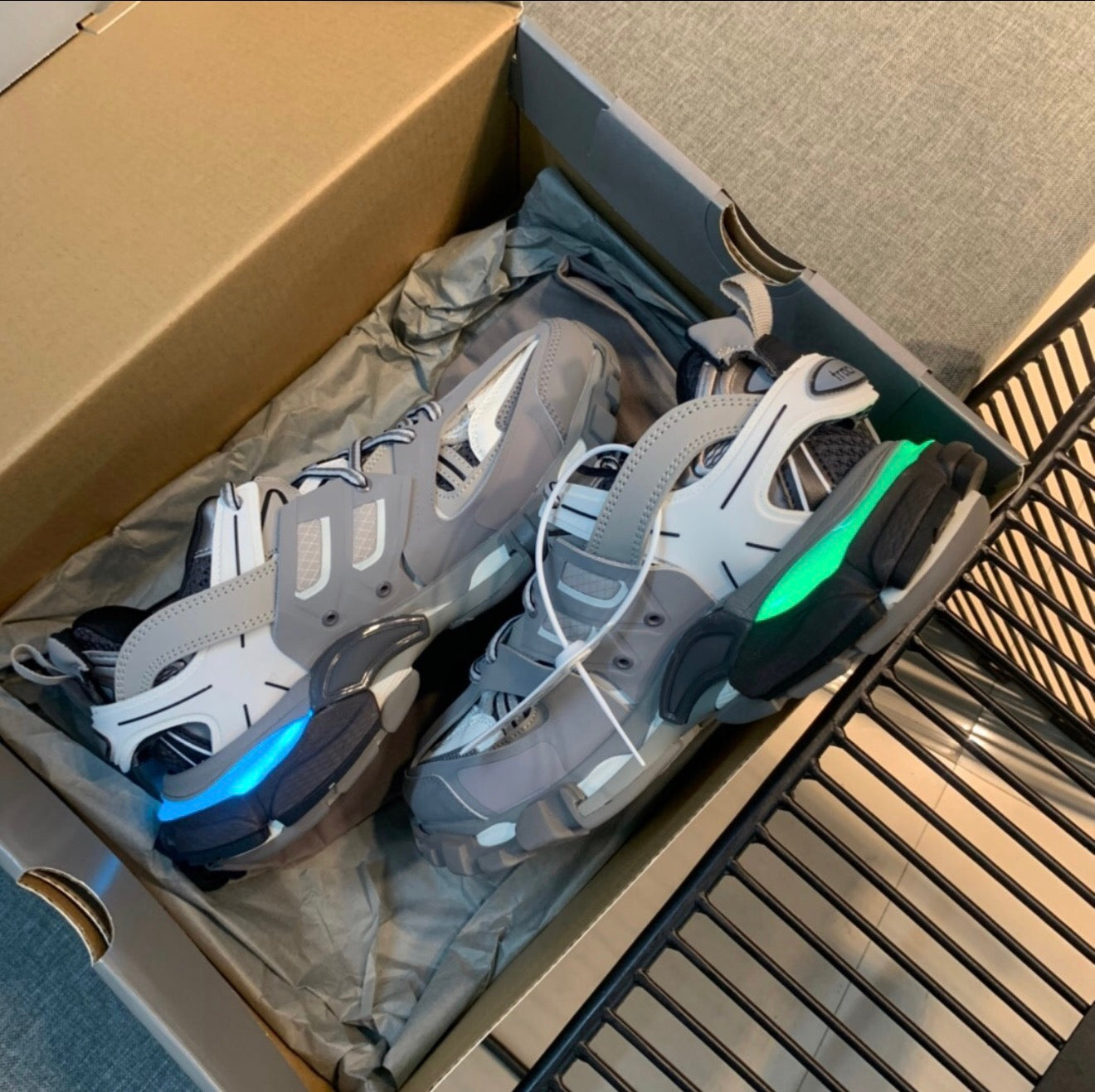 BALENCIAGA SNEAKERS
