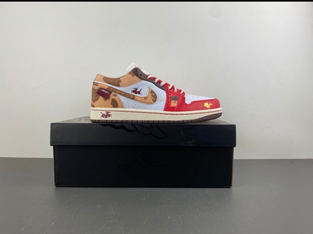 JORDAN 1 LOW TRAVIS SCOTT