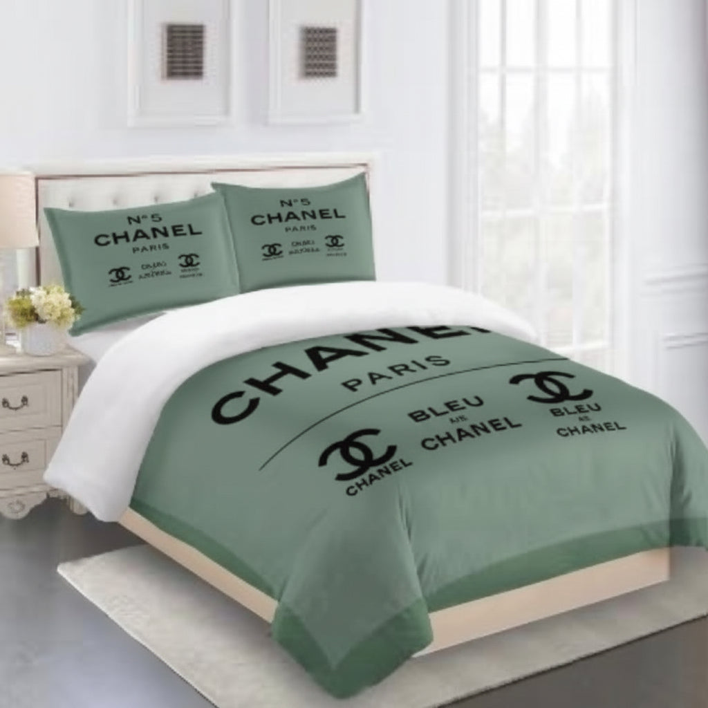 CHANEL COMFORTER SET 3piece set one Duvet cover sheet with 3 pillow cases