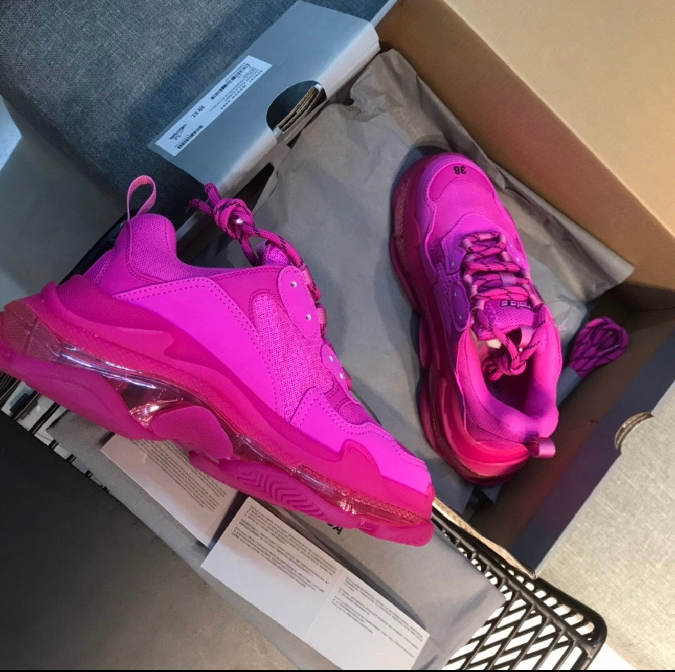 BALENCIAGA SNEAKERS