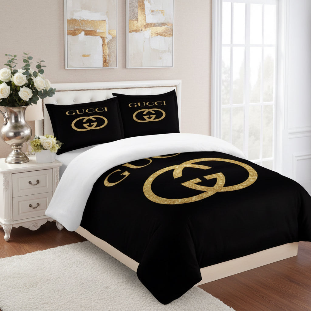GUCCI COMFORTER BED SET 3piece one duvet cover sheet with 2 pillow cases