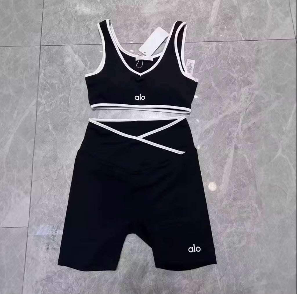 ALO SHORT SET