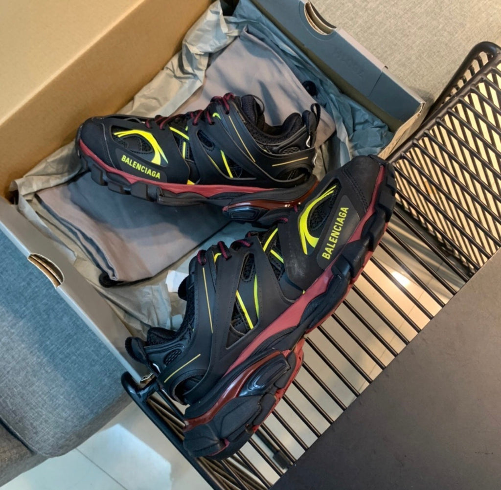 BALENCIAGA SNEAKERS