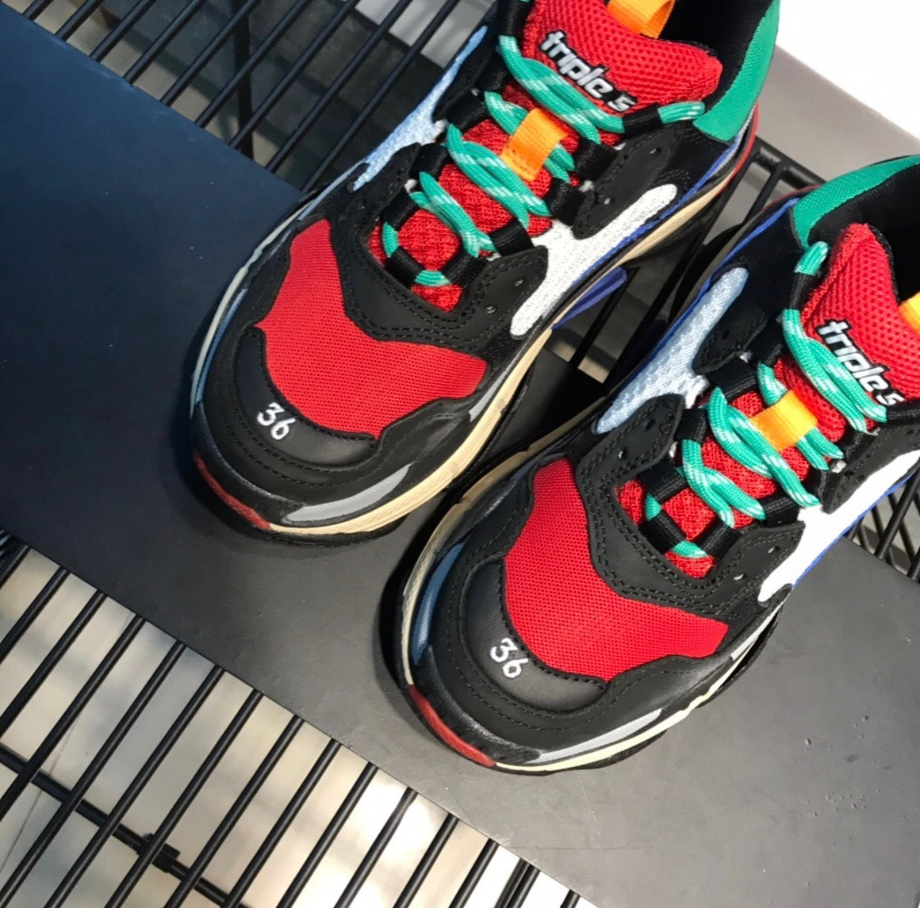 BALENCIAGA SNEAKERS