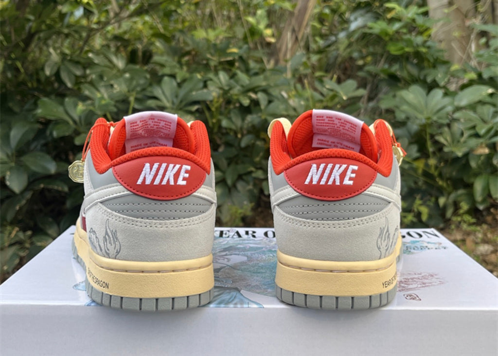 JORDAN 1 LOW TRAVIS SCOTT