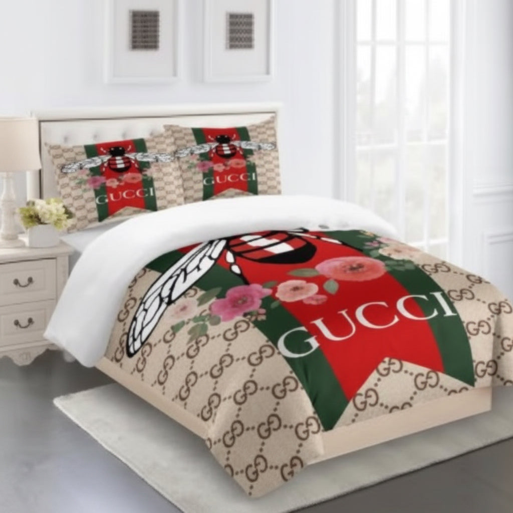 GUCCI COMFORTER BED SET 3piece one duvet cover sheet with 2 pillow cases