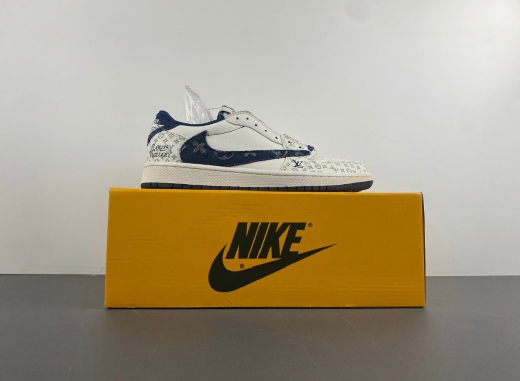 JORDAN 1 LOW TRAVIS SCOTT