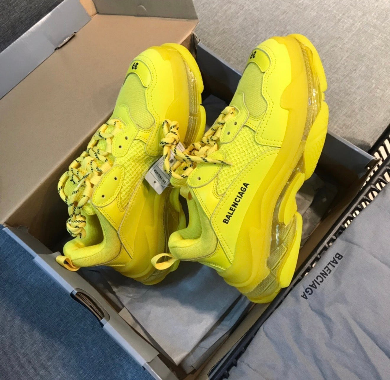 BALENCIAGA SNEAKERS