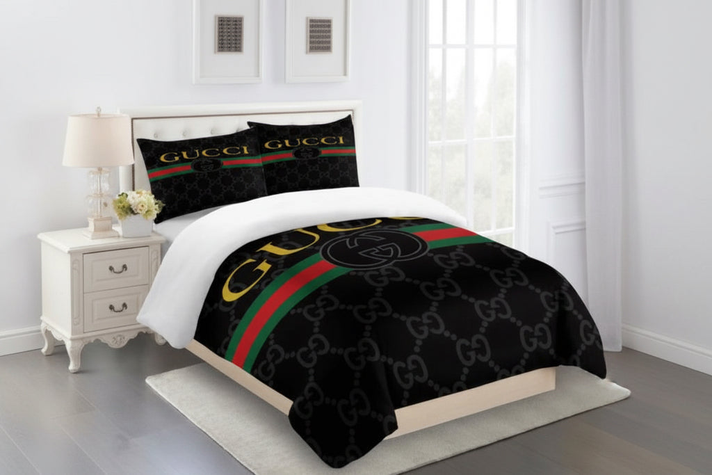 GUCCI COMFORTER BED SET 3piece one duvet cover sheet with 2 pillow cases
