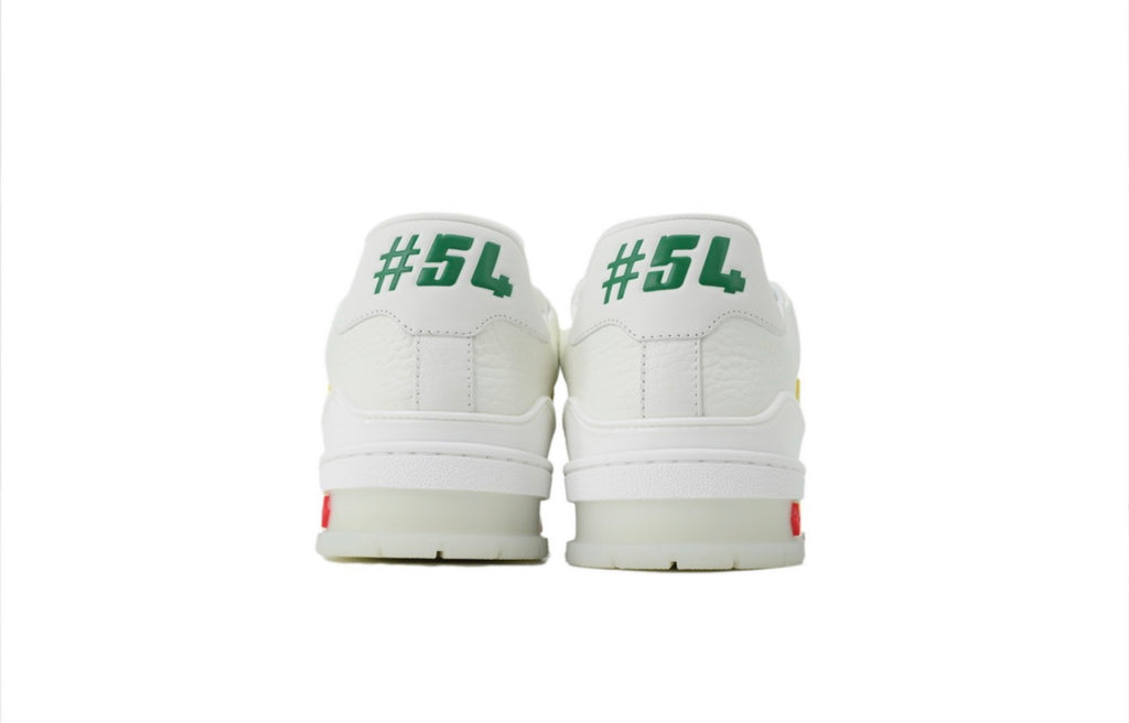 LOUIS VUITTON SNEAKERS (WOMEN)
