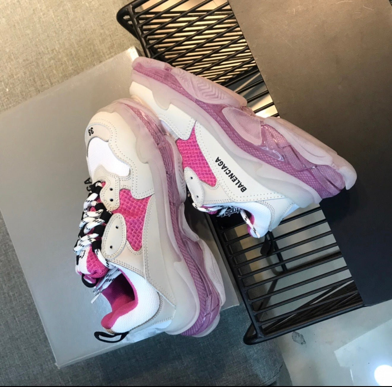 BALENCIAGA SNEAKERS