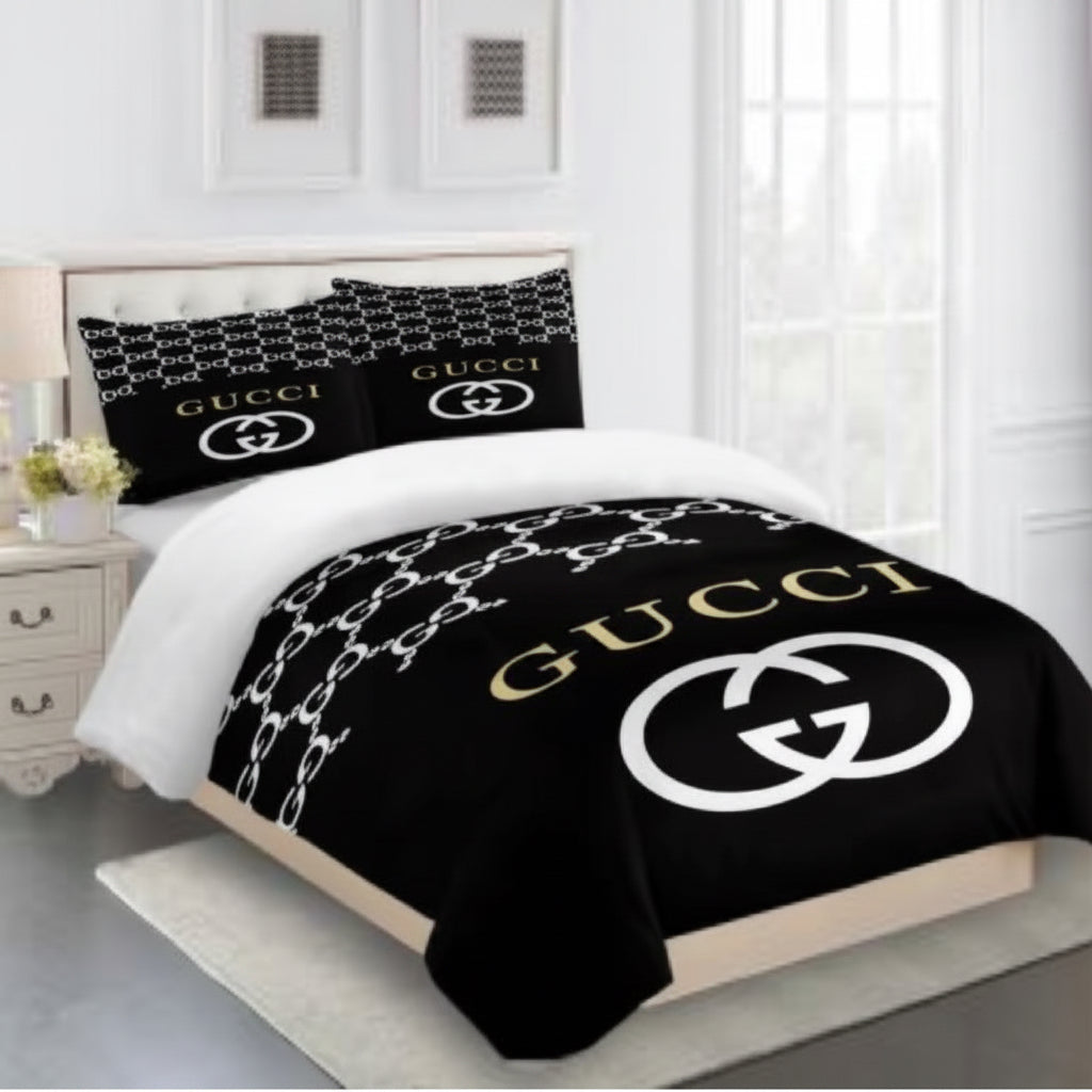 CHANEL COMFORTER SET 3piece set one Duvet cover sheet with 3 pillow cases