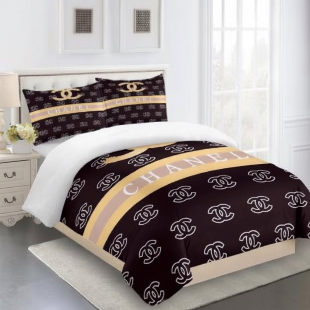 CHANEL COMFORTER SET 3piece set one Duvet cover sheet with 3 pillow cases