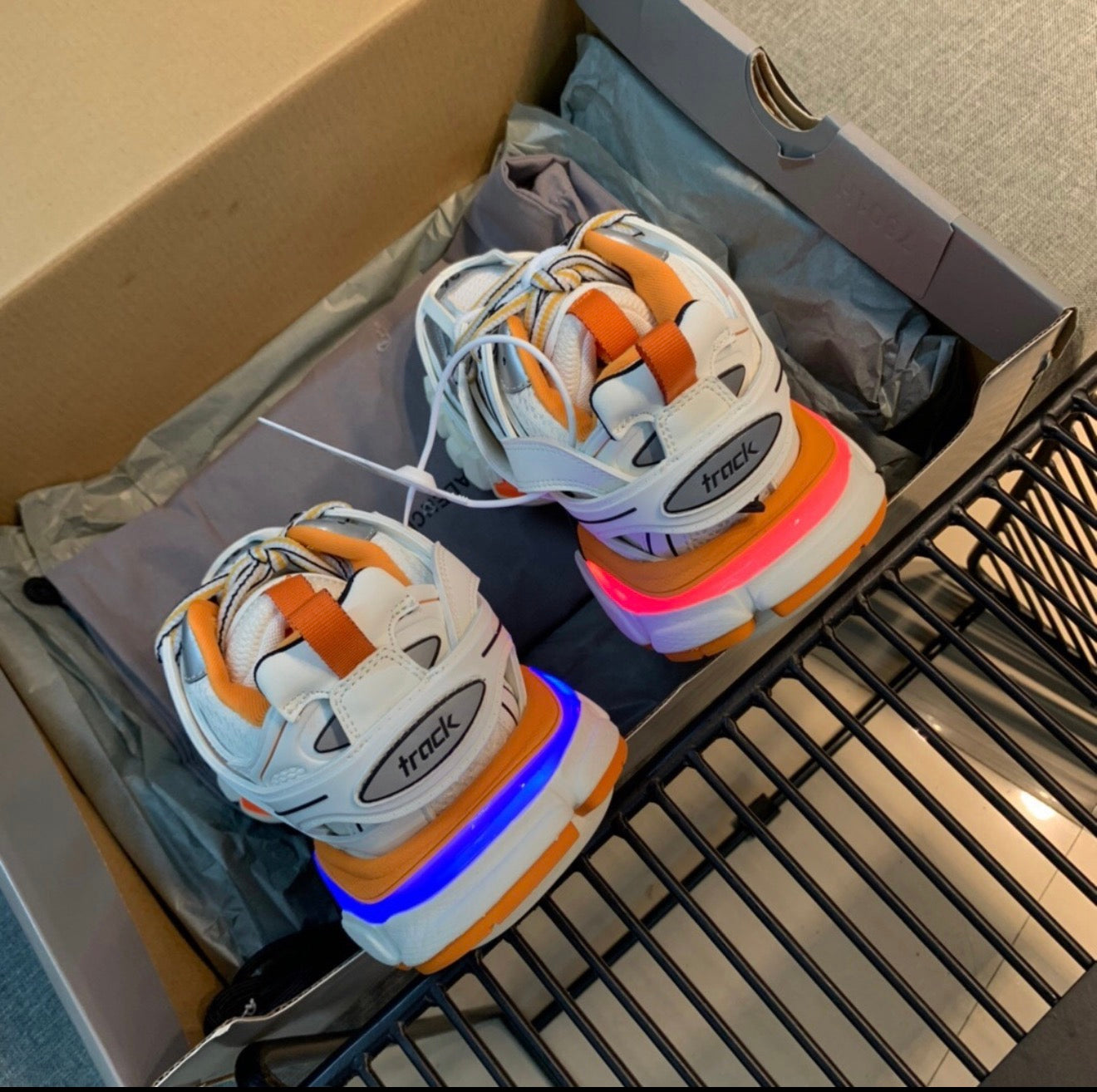 BALENCIAGA SNEAKERS